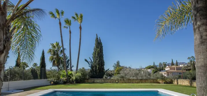 Sale of detached villa in Mijas Golf 2