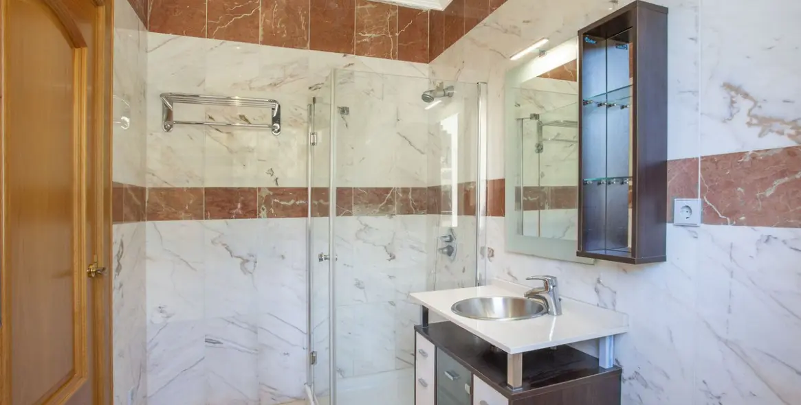 Sale of detached villa in Mijas Golf 19