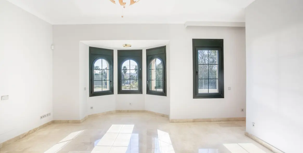 Venta de villa independiente en Mijas Golf 24