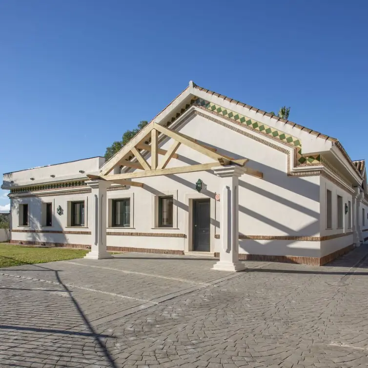 Продажа  отдельно стоящей виллы в Mijas Golf
