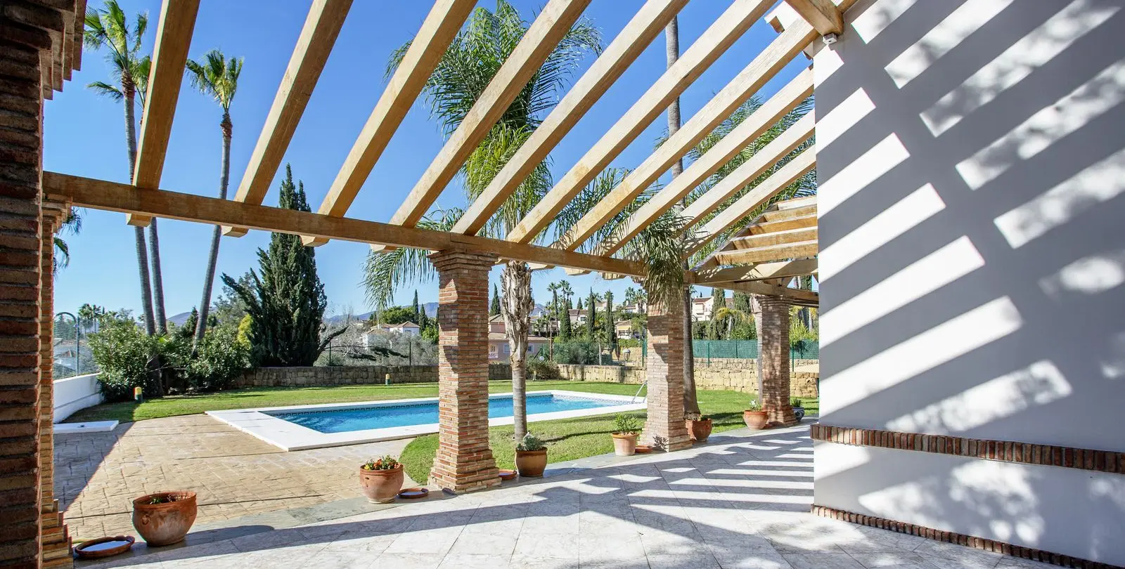 Sale of detached villa in Mijas Golf 44