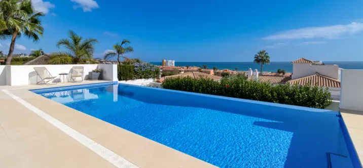 Sale of detached villa in La Cala de Mijas 0