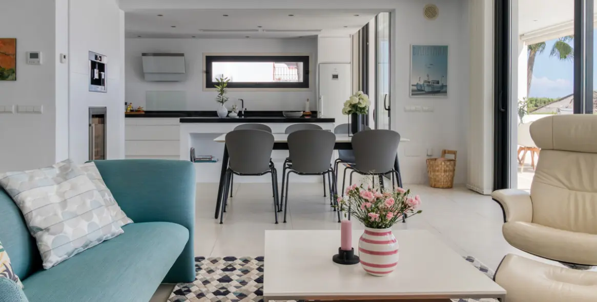 Sale of detached villa in La Cala de Mijas 9