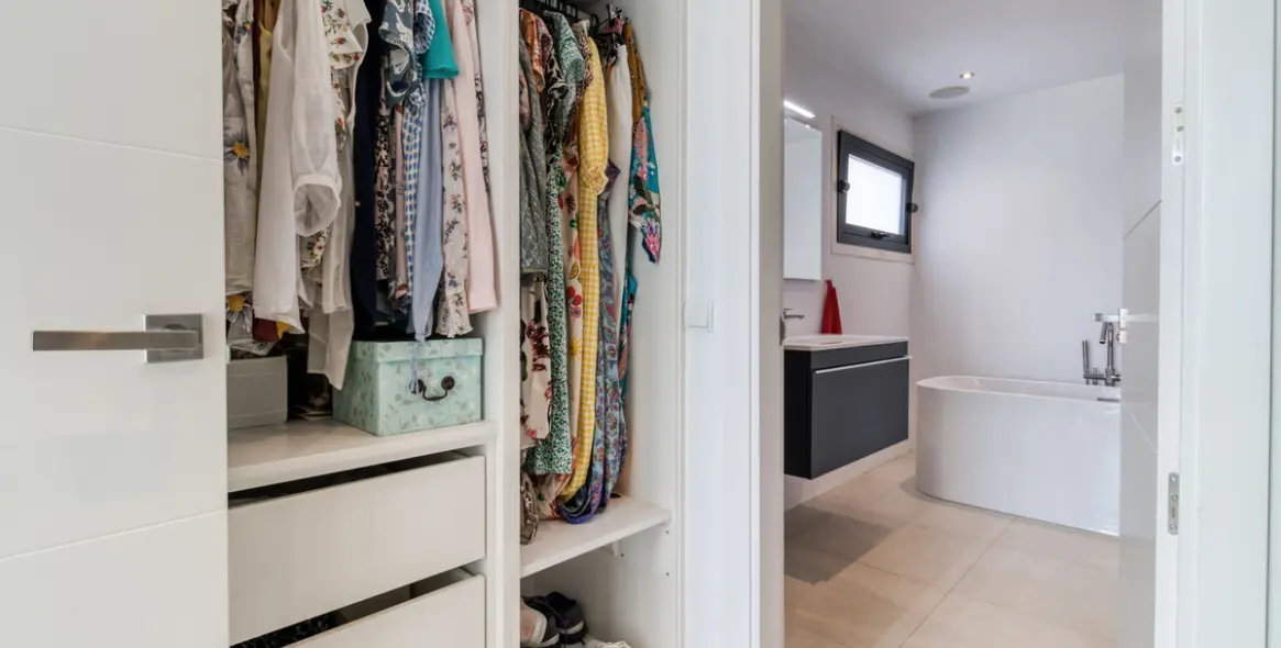 Sale of detached villa in La Cala de Mijas 16