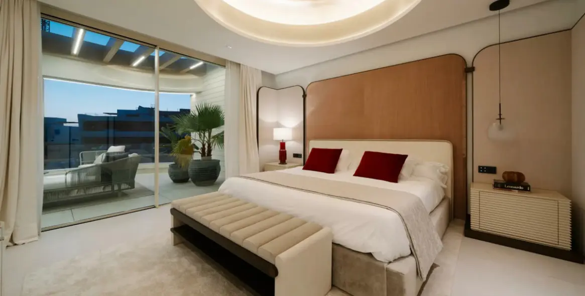 Sale of detached villa in Marbella 7