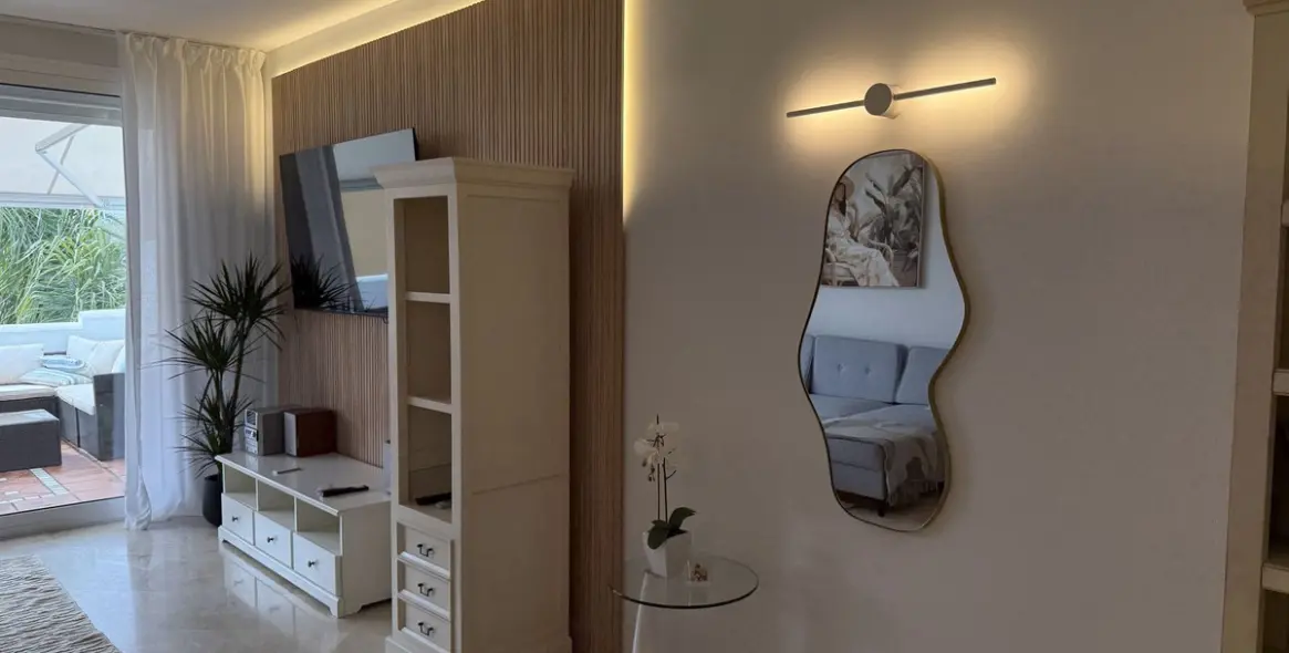 Long-term rent of penthouse in Cancelada 8