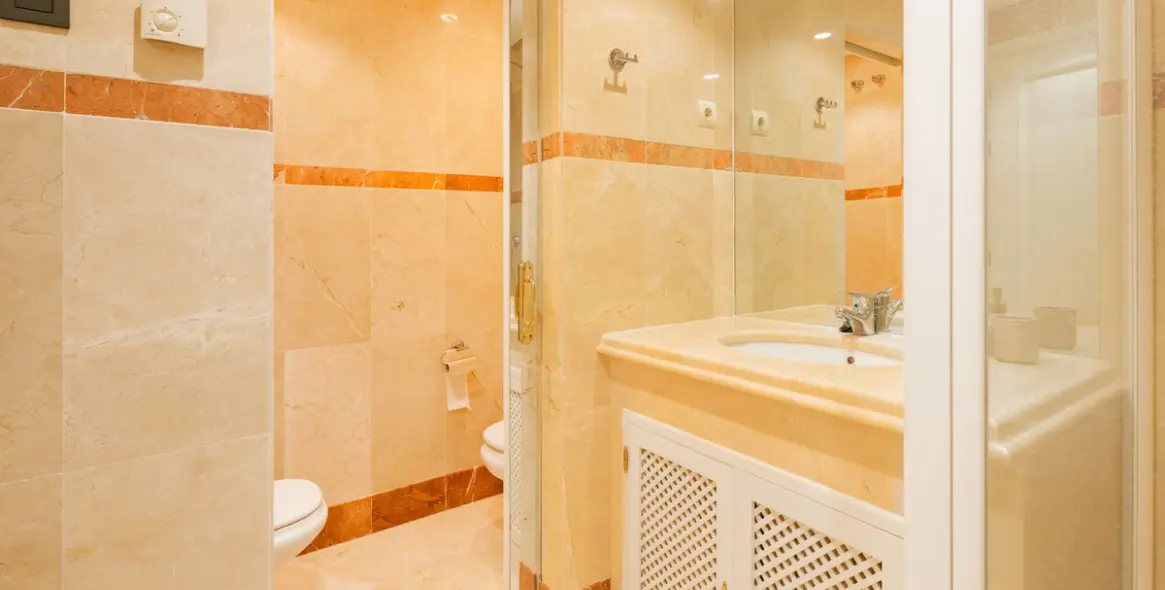 Alquiler a corto plazo de ático en Cancelada 27