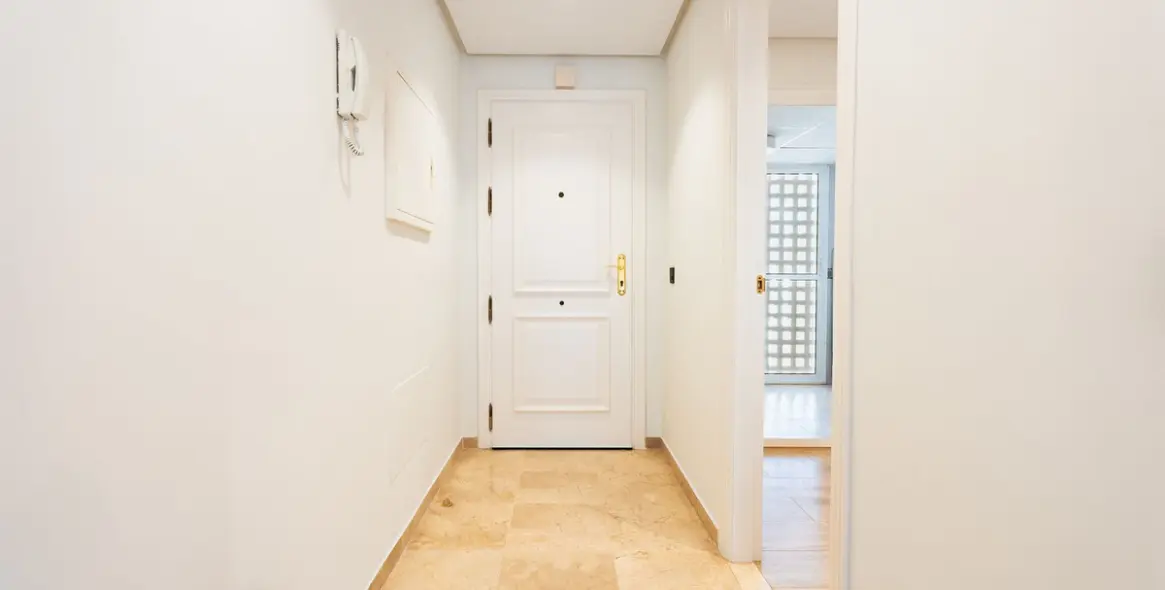 Alquiler a corto plazo de ático en Cancelada 33