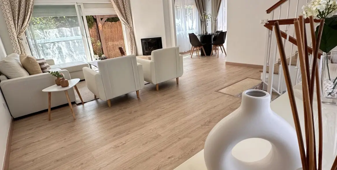 Long-term rent of detached villa in Nueva Andalucía 4