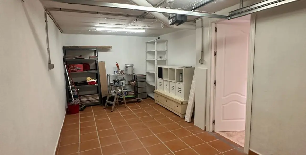 Long-term rent of detached villa in Nueva Andalucía 26