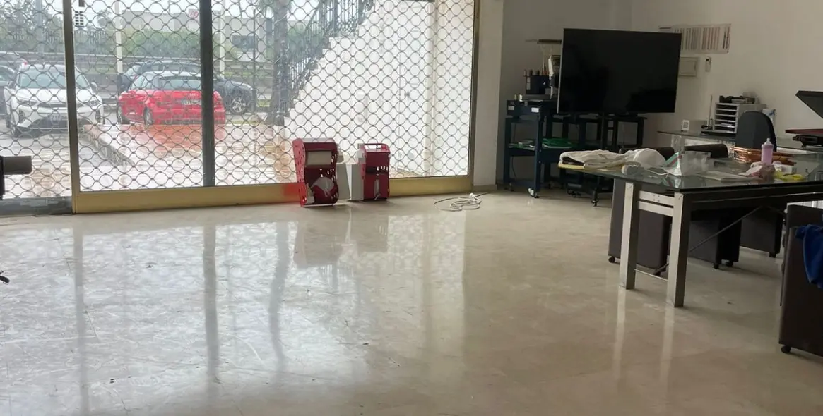 Долгосрочная аренда офиса в Estepona 2