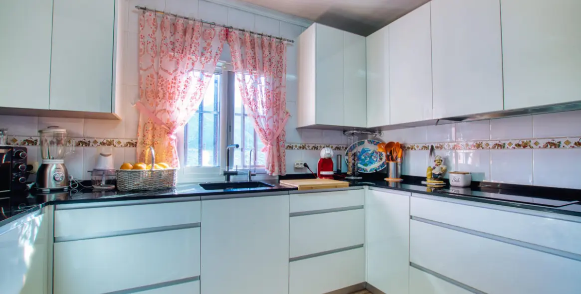 Venta de finca - cortijo en Alcaucín 27