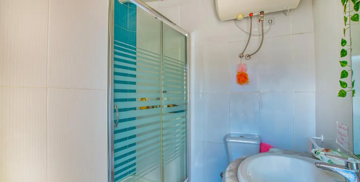 Venta de finca - cortijo en Alcaucín 35