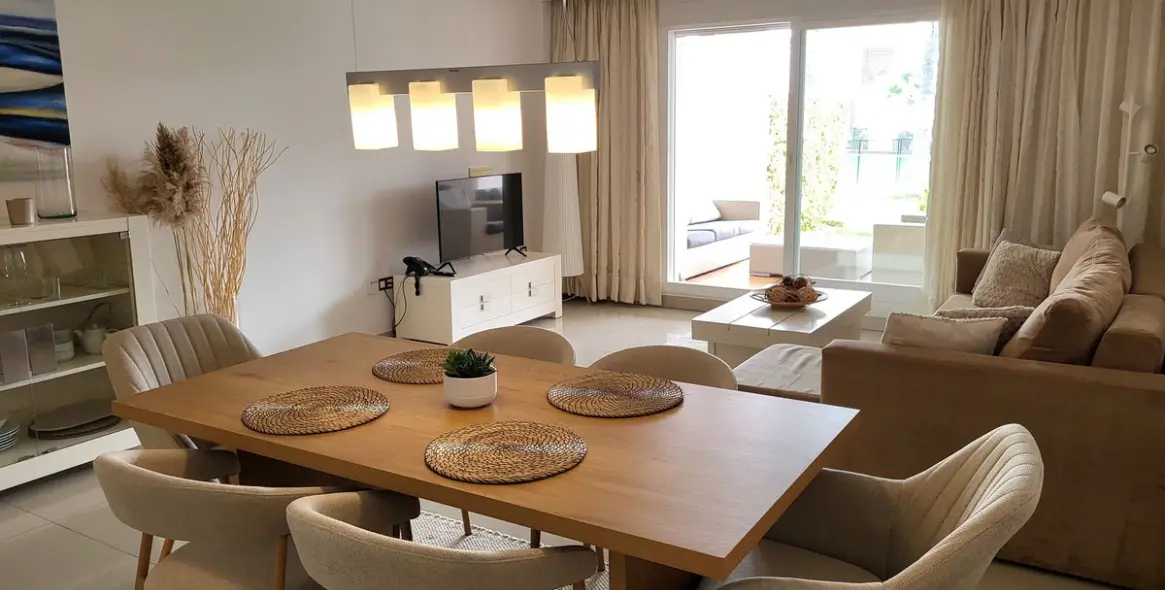 Продажа апартаментов на первом этаже в Estepona 10