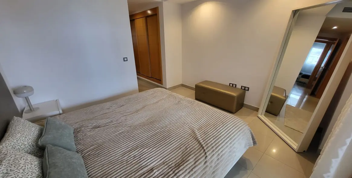 Продажа апартаментов на первом этаже в Estepona 13