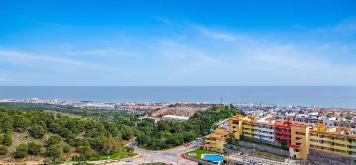 Продажа апартаментов на среднем этаже в Benalmadena 3