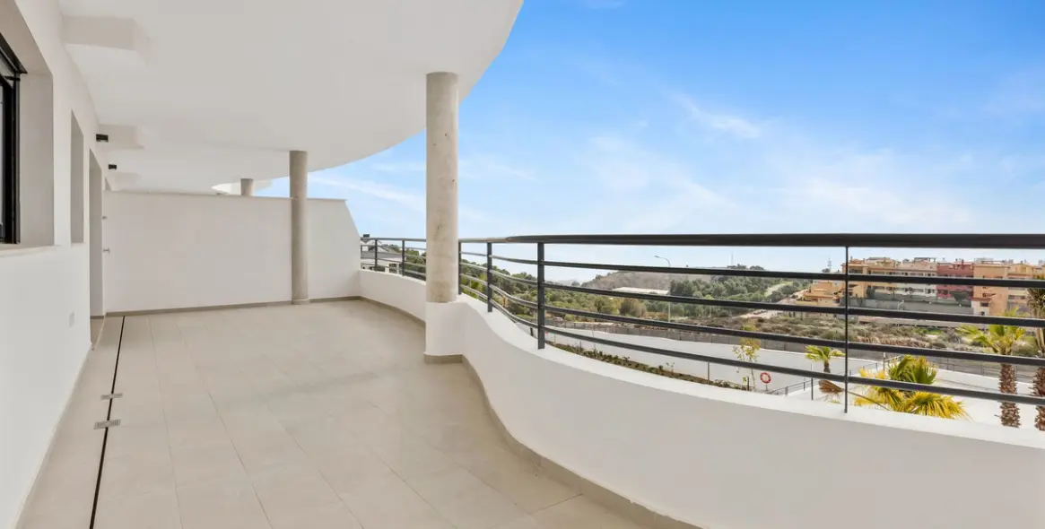 Продажа апартаментов на среднем этаже в Benalmadena 5