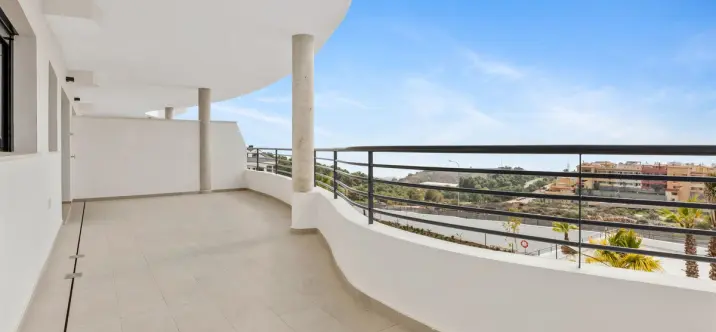 Продажа апартаментов на среднем этаже в Benalmadena 4