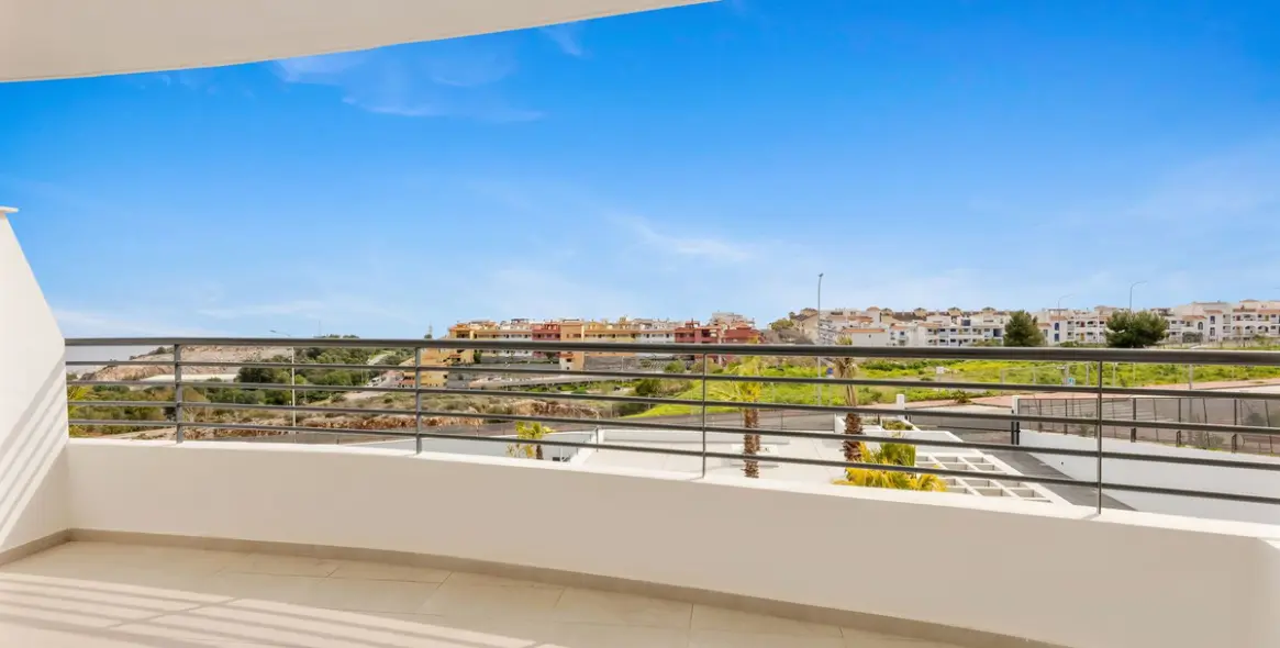 Продажа апартаментов на среднем этаже в Benalmadena 6