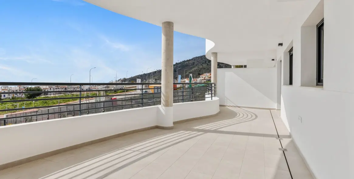 Продажа апартаментов на среднем этаже в Benalmadena 7