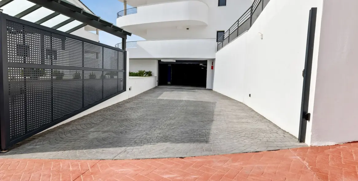 Продажа апартаментов на среднем этаже в Benalmadena 27