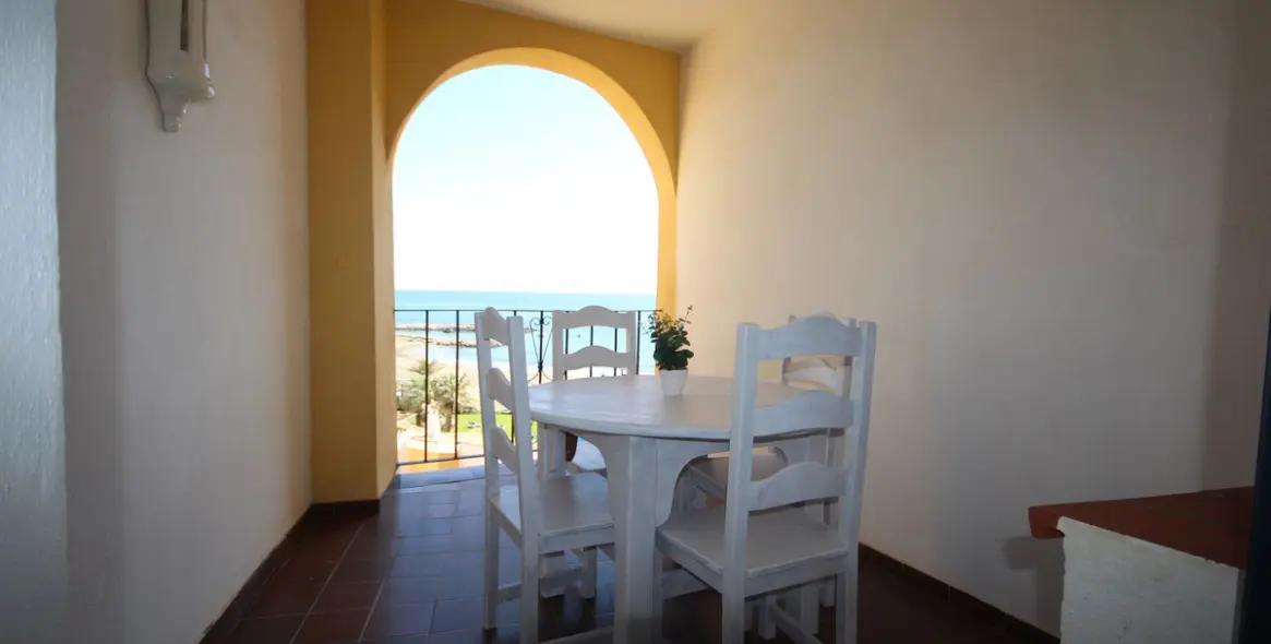 Продажа апартаментов на среднем этаже в Puerto de Cabopino 11