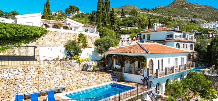 Venta de villa independiente en Cómpeta 1