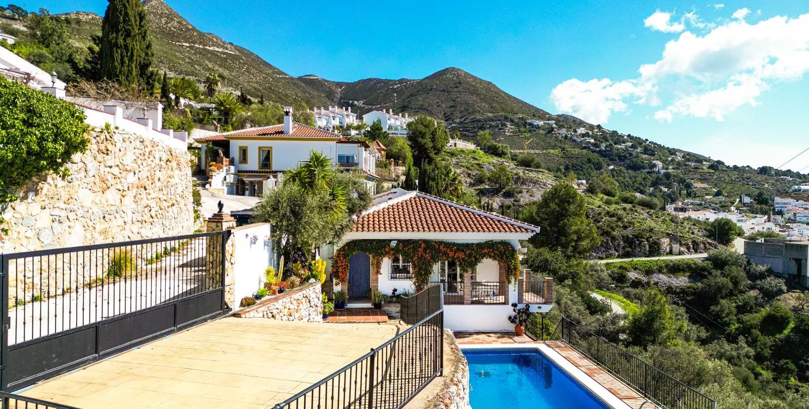 Sale of detached villa in Cómpeta 64
