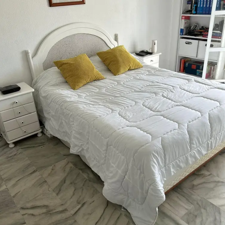 Venta de apartamento en planta media en Fuengirola
