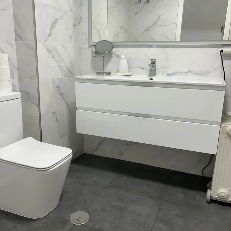 Venta de apartamento en planta media en Fuengirola