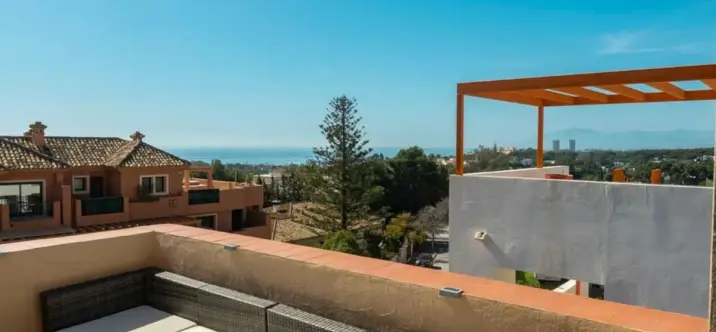 Sale of semi-detached house in Marbella 3