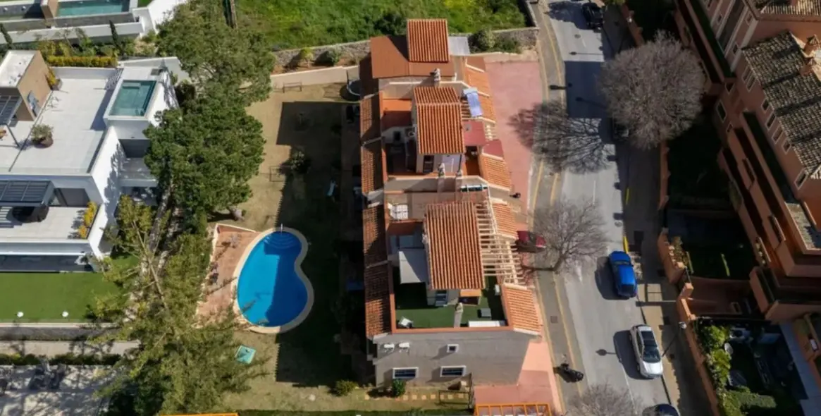 Sale of semi-detached house in Marbella 23