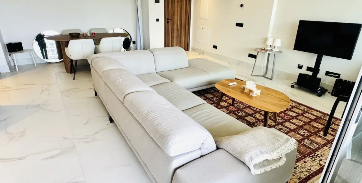 Sale of middle floor apartment in San Pedro de Alcántara 1