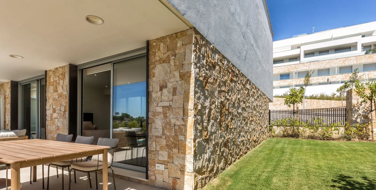 Продажа таунхауса в Estepona 7
