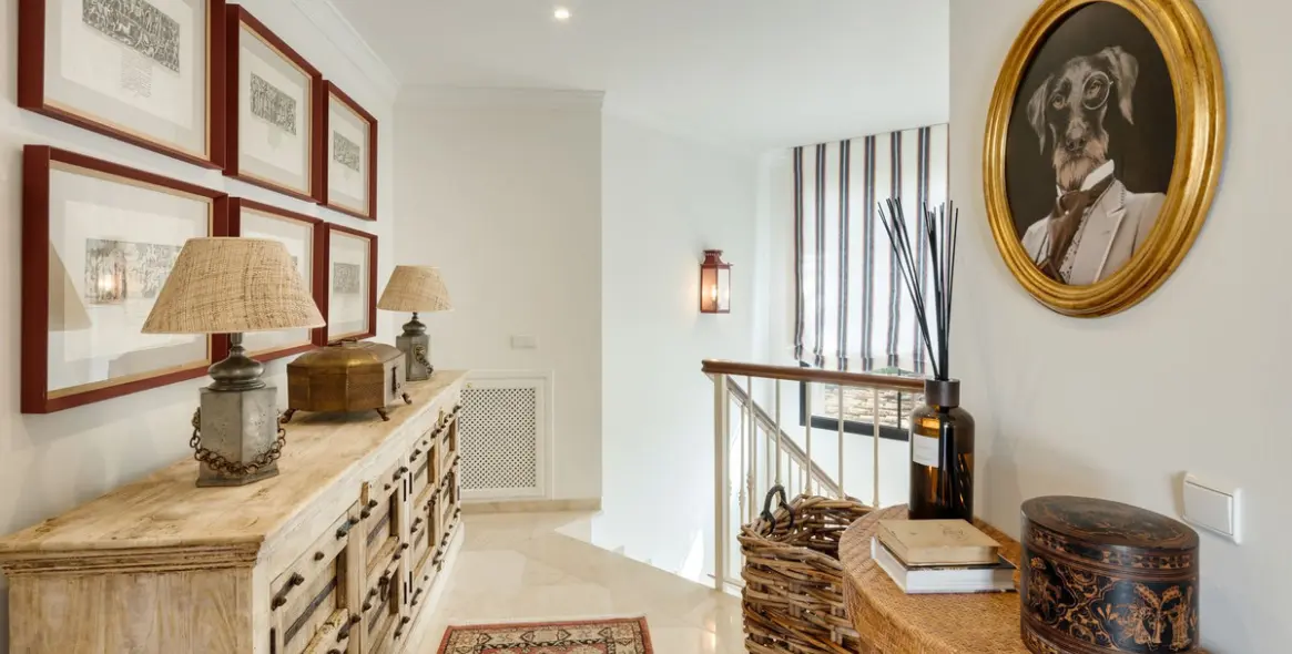 Sale of detached villa in Benahavís 13