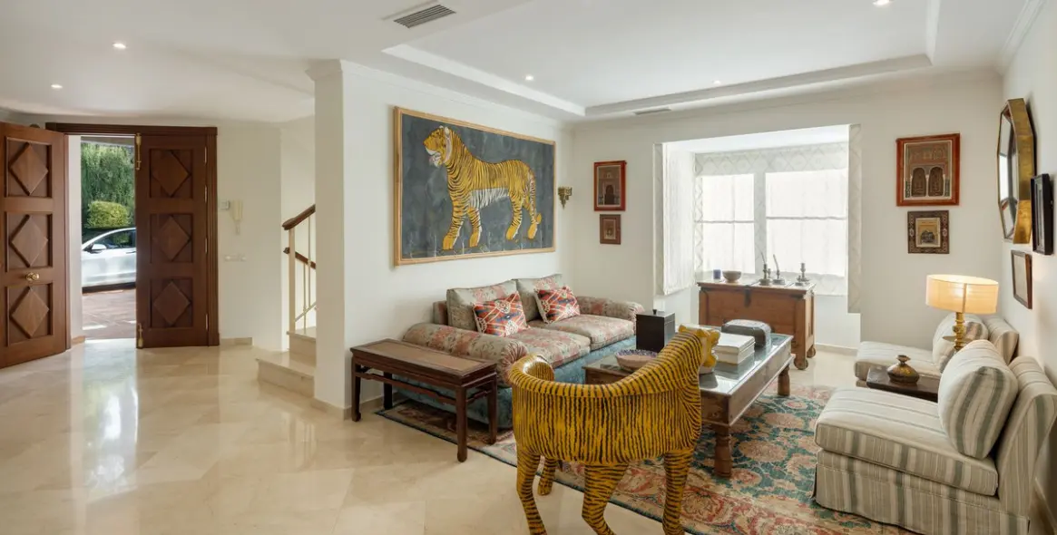 Sale of detached villa in Benahavís 15