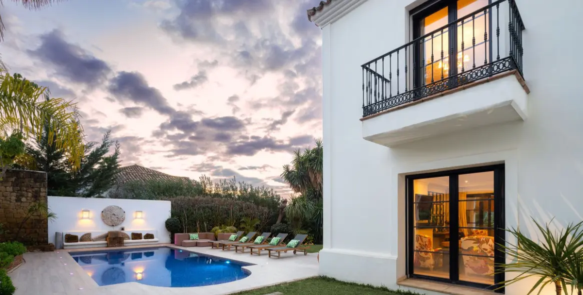 Venta de villa independiente en Benahavís 2