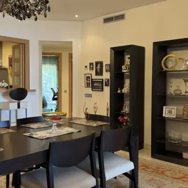 Venta de apartamento en planta media en Sierra Blanca