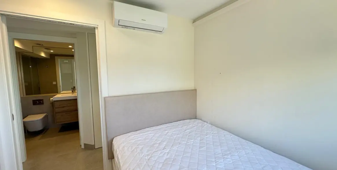 Long-term rent of middle floor apartment in Marbella 12