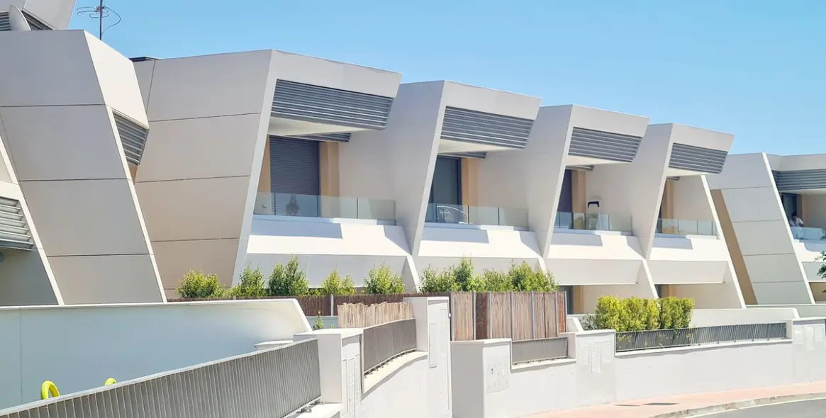 Alquiler a largo plazo de adosado en El Chaparral 1