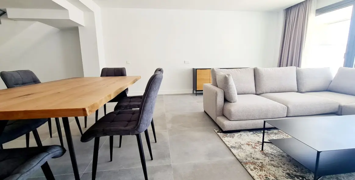 Alquiler a largo plazo de adosado en El Chaparral 9