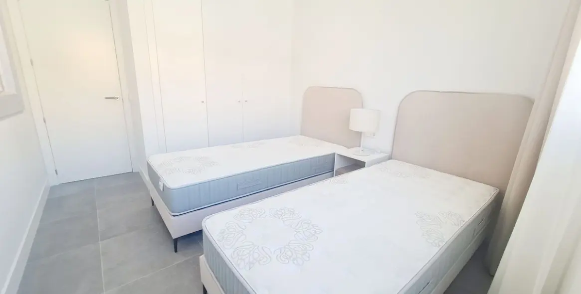 Alquiler a largo plazo de adosado en El Chaparral 14