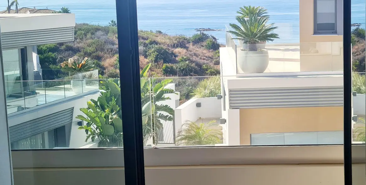 Alquiler a largo plazo de adosado en El Chaparral 15