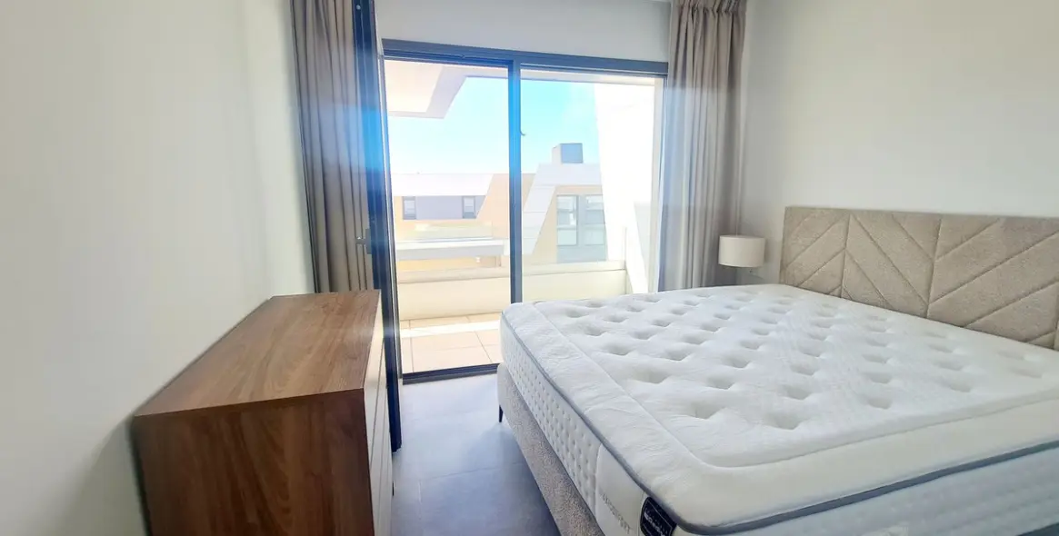 Alquiler a largo plazo de adosado en El Chaparral 18