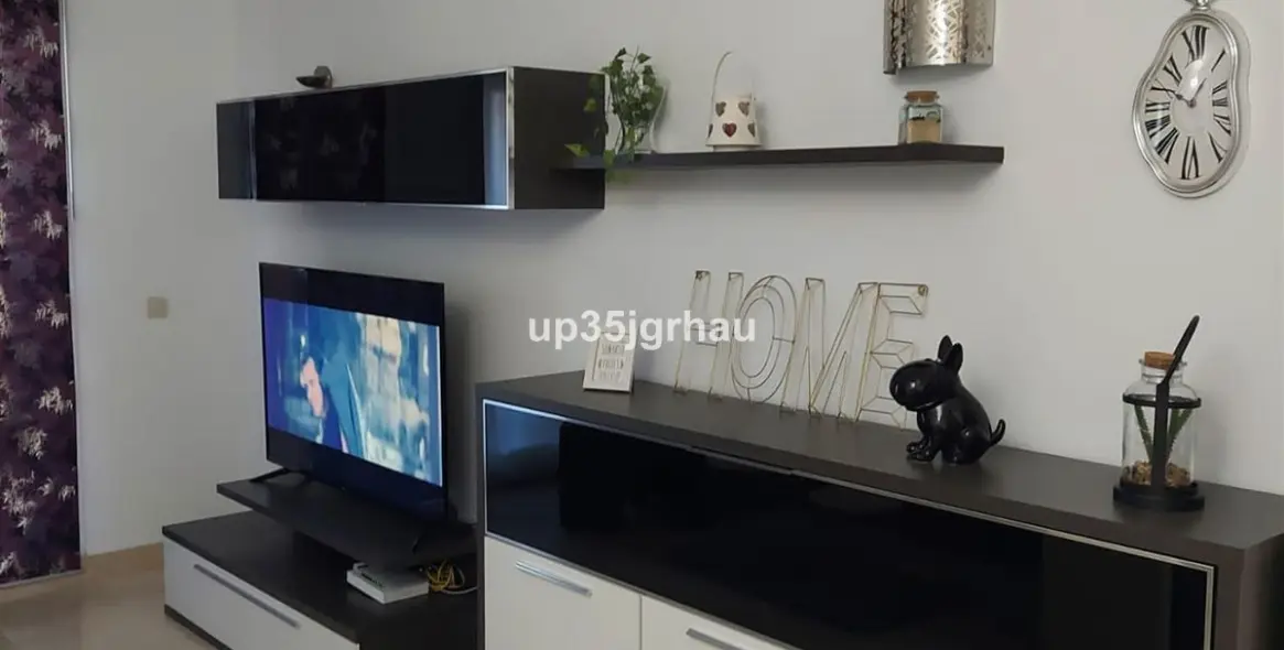 Sale of ground floor apartment in Estepona 25