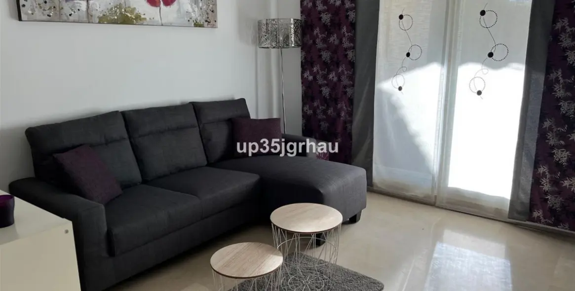 Sale of ground floor apartment in Estepona 26