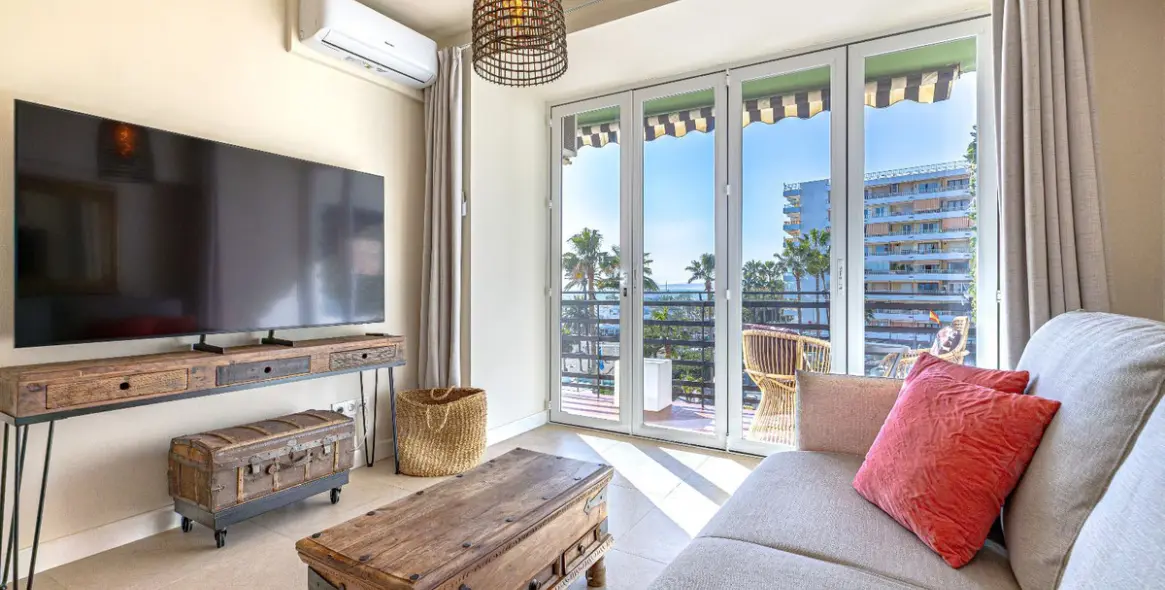 Sale of middle floor apartment in Marbella 20