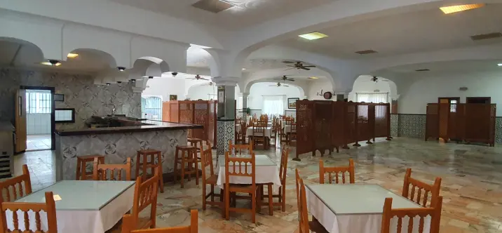 Venta de villa independiente en Guaro 1