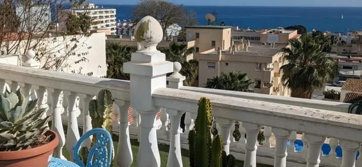 Sale of middle floor apartment in Montemar 1