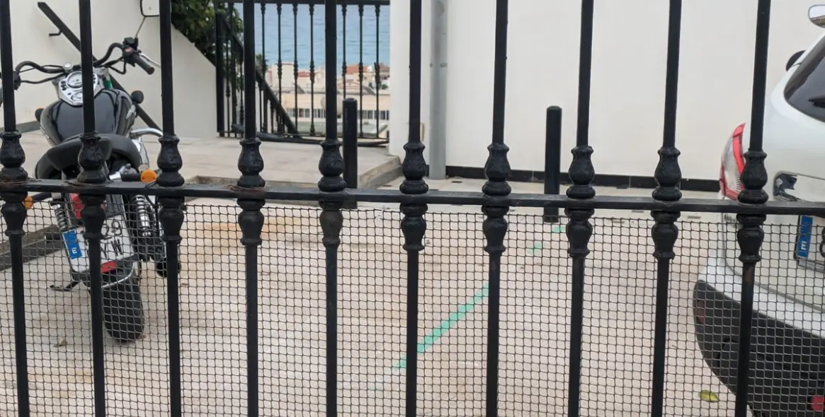 Sale of middle floor apartment in Montemar 29